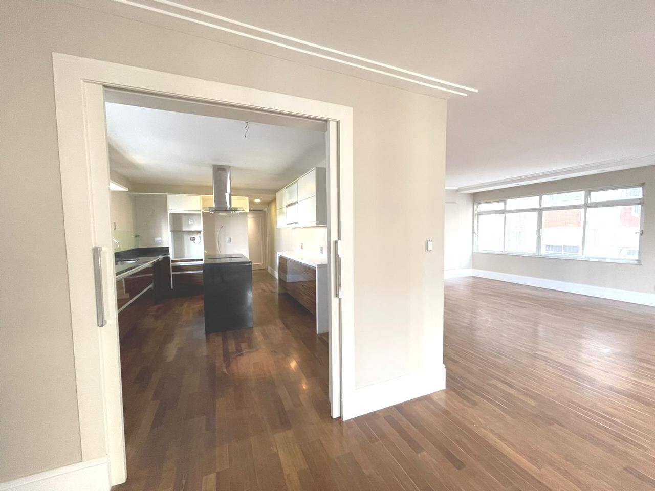 #240702 - Apartamento para Venda em São Paulo - SP