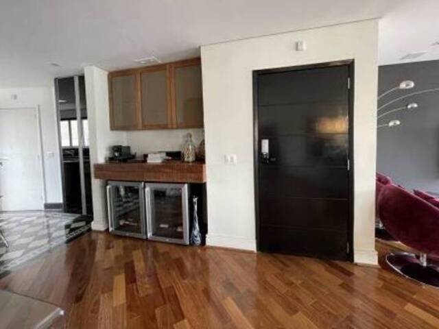 #242417 - Apartamento para Venda em São Paulo - SP