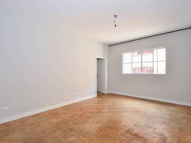 #242546 - Apartamento para Venda em São Paulo - SP